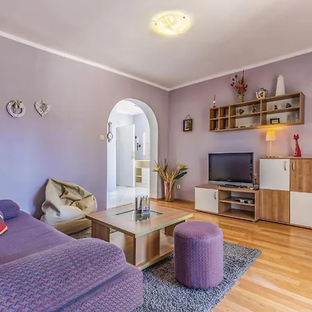 In With Wifi Апартаменты *