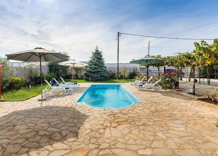 Apartament In With Wifi